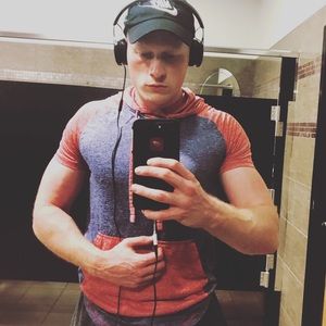 Meet your Posher, Brandon